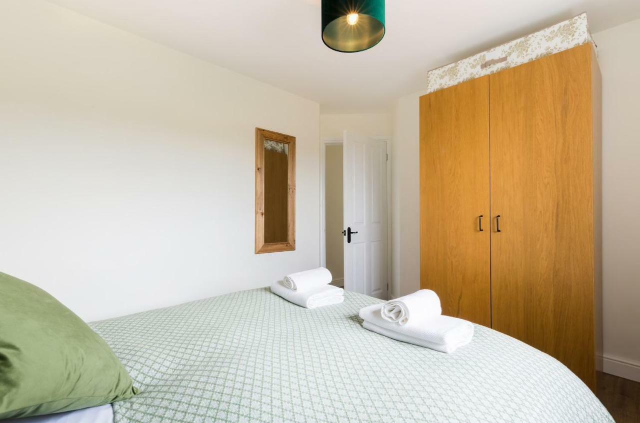 The Hideaway Villa Stratford-upon-Avon Ngoại thất bức ảnh