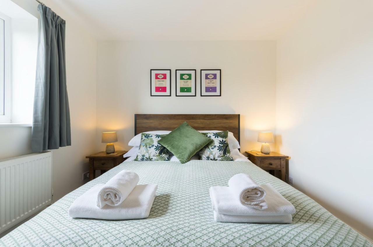 The Hideaway Villa Stratford-upon-Avon Ngoại thất bức ảnh